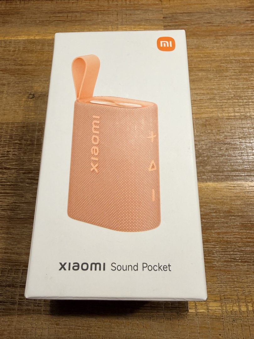 Xiaomi Sound Pocket in Pink, retail box packaging